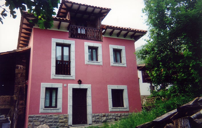  El Cantón de Tornín** Tornín. Cangas de Onís