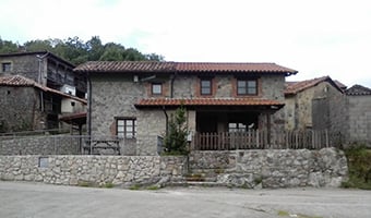 Casa El Jerreru** Casa en el pueblo de Tárano.