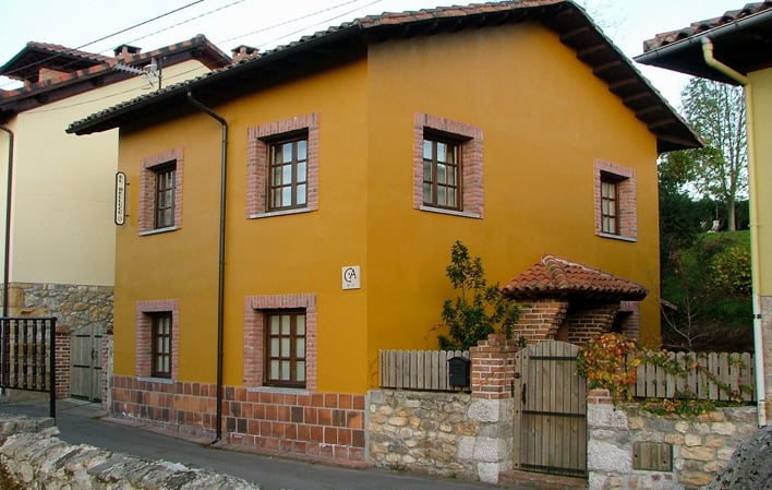 Casa Miyares** Casa en Pedrugada, Cangas de Onís.