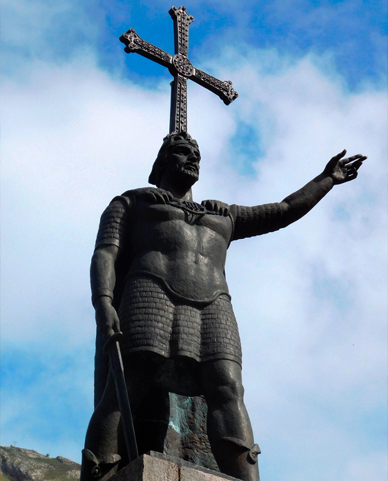 Estatua del Rey Pelayo