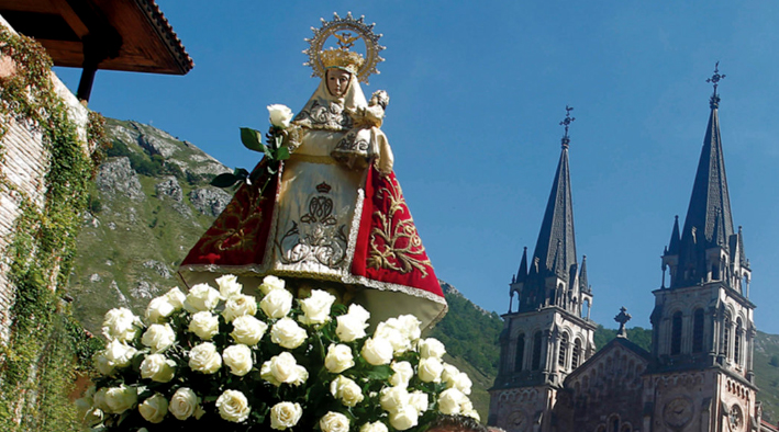 Día de Asturias, día de Covadonga en Cangas de Onís