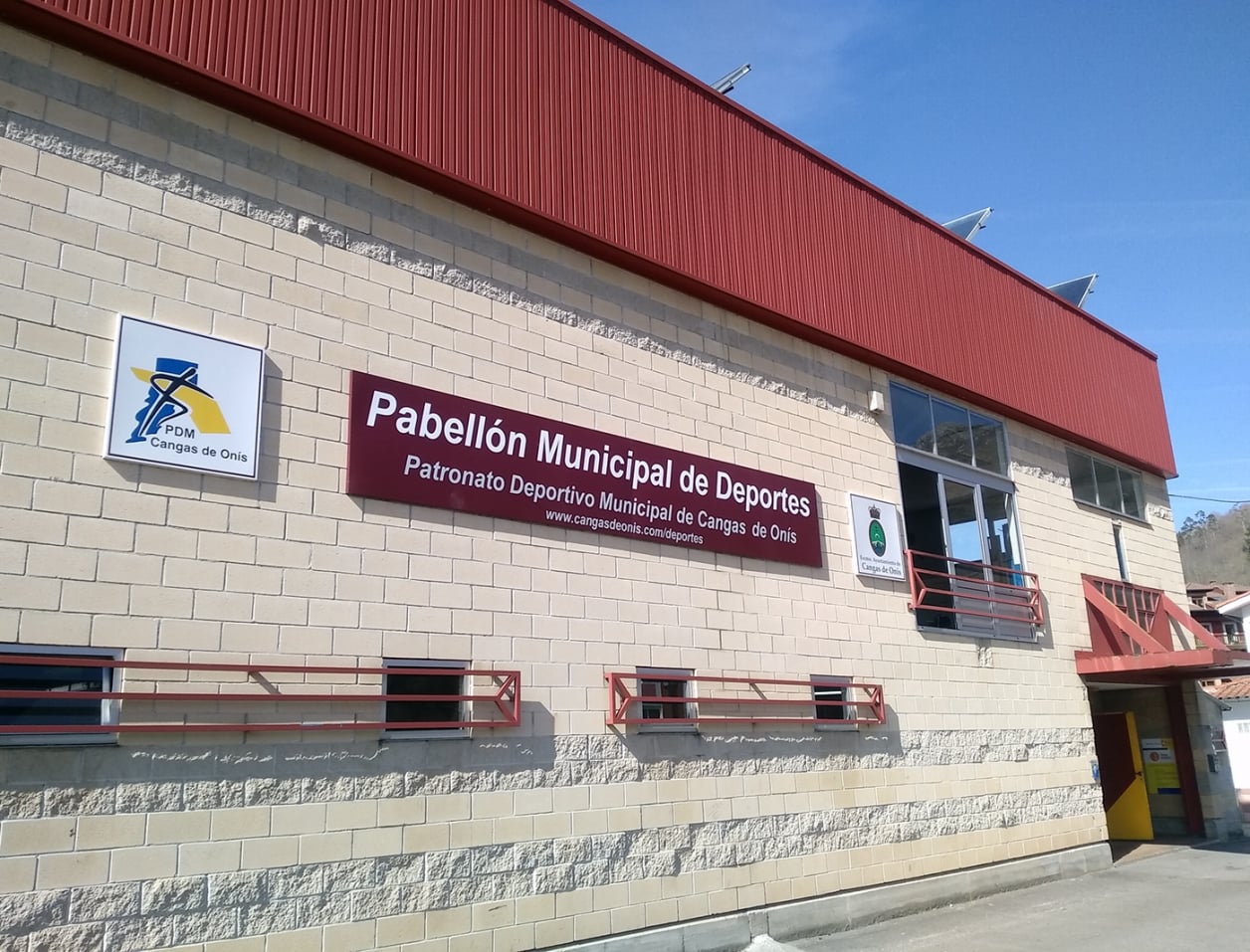 Polideportivo de Cangas de Onís
