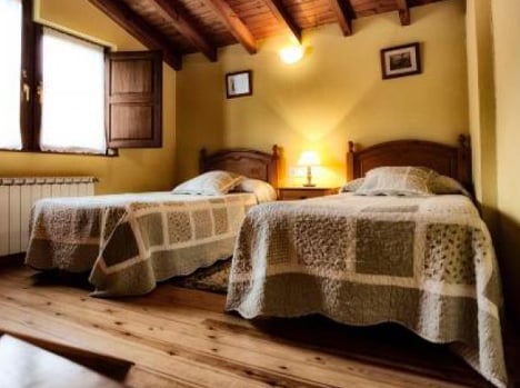 Apartamentos en Cangas de Onís Río Tabardín